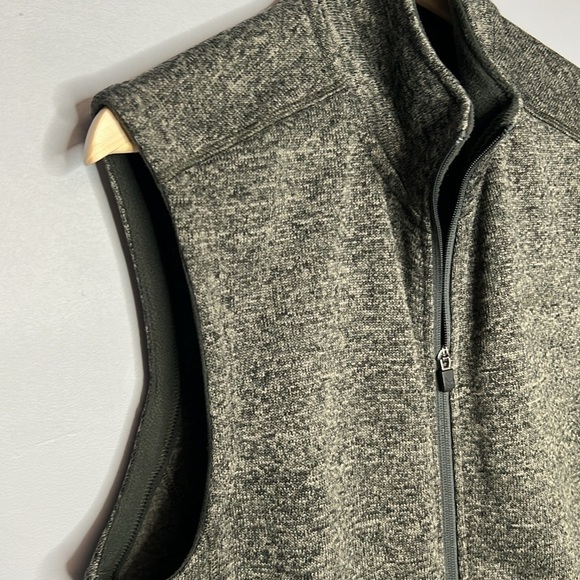 Eddie Bauer Men's Charcoal Gray Sleeveless Vest Jacket medium - Picture 3 of 7